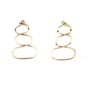 🌷Silver Figure ‘8’ earrings